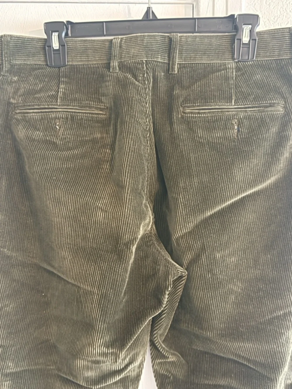 J.Crew Classic Men’s Corduroy Pleated Pants - Olive Green 32x32